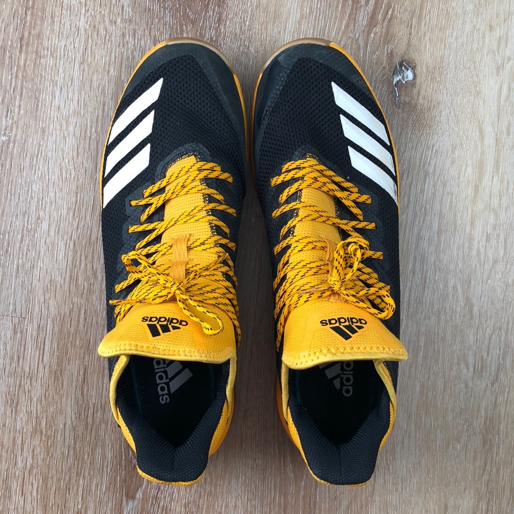 Men’s adidas weight lifting/ workout tennis shoes